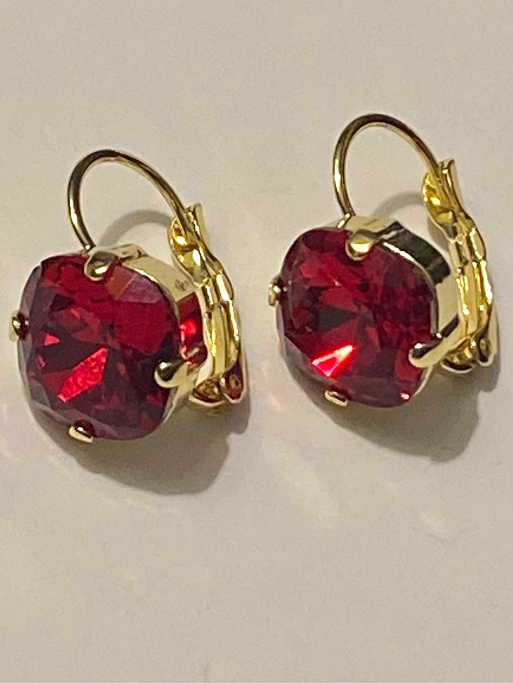 Siam Red Swarovski
Crystal Cushion Cut Gold Leverback
Earrings Signed Sorrelli